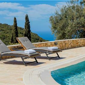 3 bedroom villa with pool & sea views, Makrades, sleeps 6